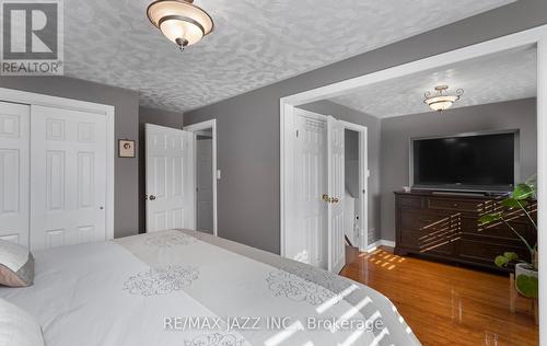 296 Inverness Drive, Oshawa (Mclaughlin), ON - Indoor Photo Showing Bedroom