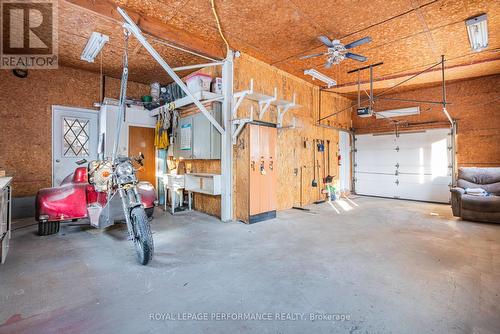 1731 Henry Crescent, Champlain, ON - Indoor Photo Showing Garage