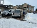 402 Mckague Crescent, Saskatoon, SK  - Outdoor With Facade 