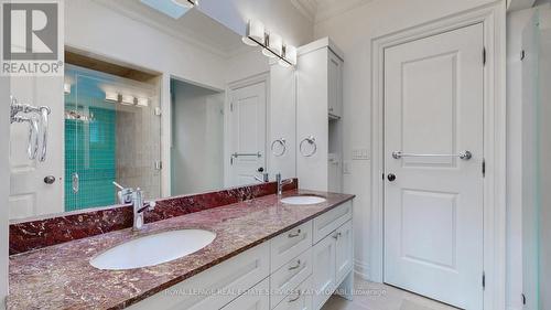 467 Cranbrooke Avenue, Toronto, ON - Indoor Photo Showing Bathroom