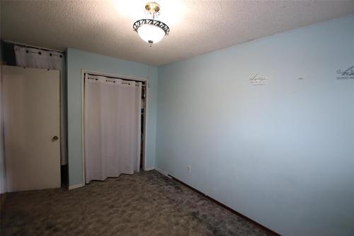 121 Paul Avenue, The Pas, MB - Indoor Photo Showing Other Room