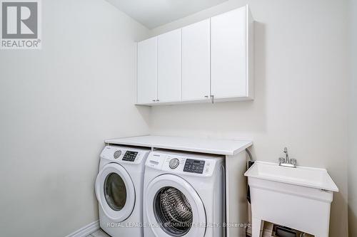 138 Golden Trail, Vaughan, ON - Indoor Photo Showing Laundry Room