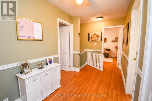 11 Hill Top Drive, Penetanguishene, ON - Indoor Photo Showing Other Room