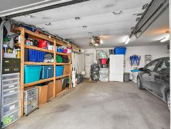 Garage - 