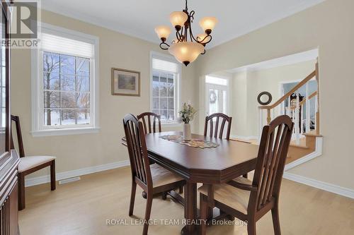 1569 Landel Drive, Ottawa, ON - Indoor Photo Showing Dining Room