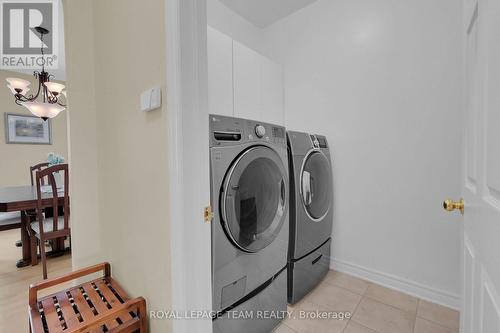 1569 Landel Drive, Ottawa, ON - Indoor Photo Showing Laundry Room