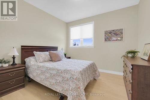 1569 Landel Drive, Ottawa, ON - Indoor Photo Showing Bedroom