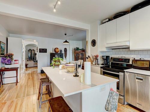 Kitchen - 41 Av. Dobie, Mont-Royal, QC - Indoor Photo Showing Kitchen