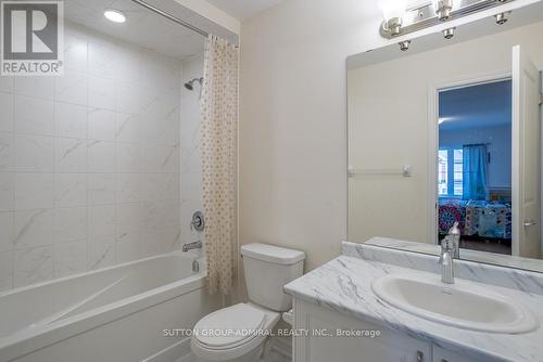 2207 Lozenby Street, Innisfil, ON - Indoor Photo Showing Bathroom