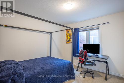 2207 Lozenby Street, Innisfil, ON - Indoor Photo Showing Bedroom