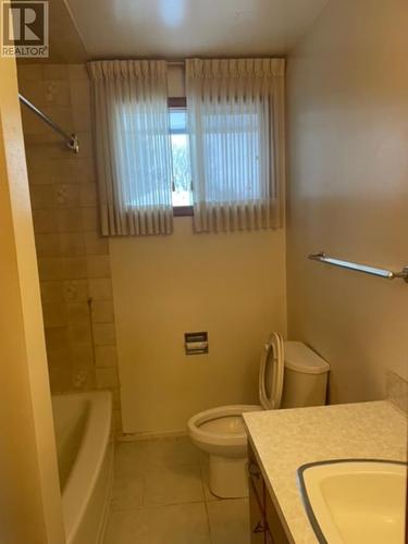 623 Cherrydale Pl, Thunder Bay, ON - Indoor Photo Showing Bathroom