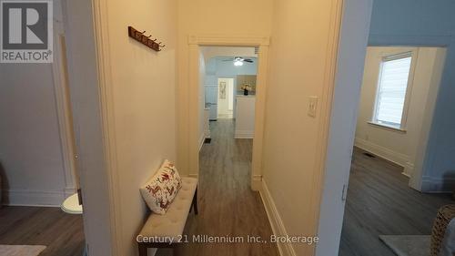 315 Oak Street, Collingwood, ON - Indoor Photo Showing Other Room