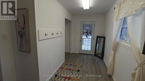 315 Oak Street, Collingwood, ON - Indoor Photo Showing Other Room