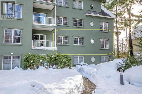 201 - 24 Ontario Street, Bracebridge (Macaulay), ON - Outdoor With Balcony