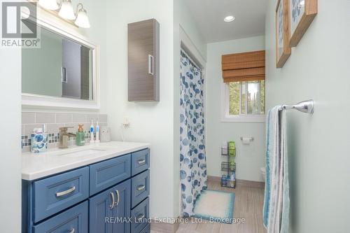 504 Fawn Ridge N, Huron-Kinloss, ON - Indoor Photo Showing Bathroom