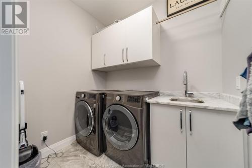 61 Olive Drive, Leamington, ON - Indoor Photo Showing Laundry Room