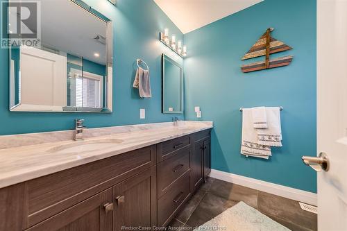 61 Olive Drive, Leamington, ON - Indoor Photo Showing Bathroom