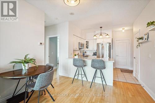 616 - 319 Merton Street, Toronto, ON - Indoor