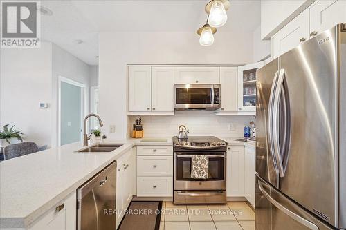 616 - 319 Merton Street, Toronto, ON - Indoor Photo Showing Kitchen With Double Sink With Upgraded Kitchen