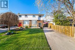 5 MERRYDREW COURT  Mississauga, ON L5M 1W6