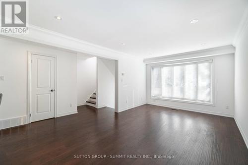 5 Merrydrew Court, Mississauga, ON - Indoor Photo Showing Other Room