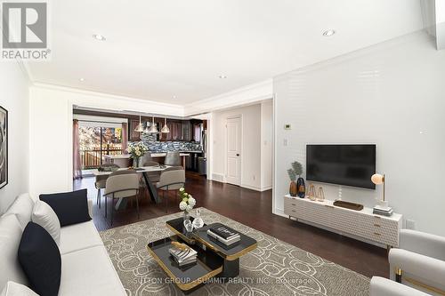 5 Merrydrew Court, Mississauga, ON - Indoor Photo Showing Living Room