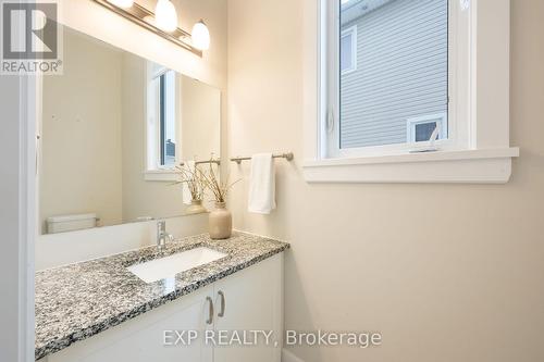 89 Antonakos Drive, Carleton Place, ON - Indoor Photo Showing Bathroom