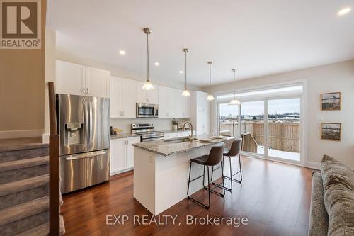 89 Antonakos Drive, Carleton Place, ON - Indoor Photo Showing Kitchen With Stainless Steel Kitchen With Upgraded Kitchen