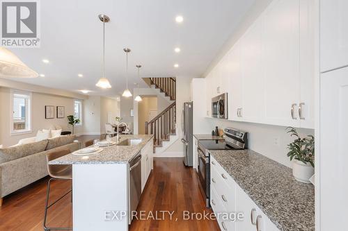 89 Antonakos Drive, Carleton Place, ON - Indoor Photo Showing Kitchen With Upgraded Kitchen