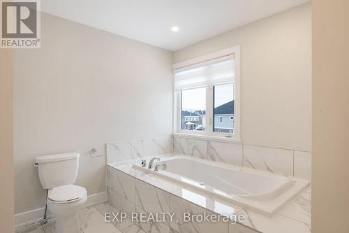 89 Antonakos Drive, Carleton Place, ON - Indoor Photo Showing Bathroom