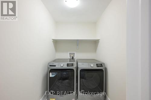 89 Antonakos Drive, Carleton Place, ON - Indoor Photo Showing Laundry Room