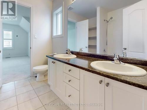 844 O'Reilly Crescent, Shelburne, ON - Indoor Photo Showing Bathroom