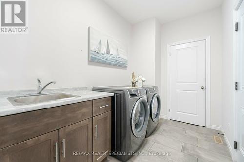 54 Matheson Crescent, East Zorra-Tavistock, ON - Indoor Photo Showing Laundry Room