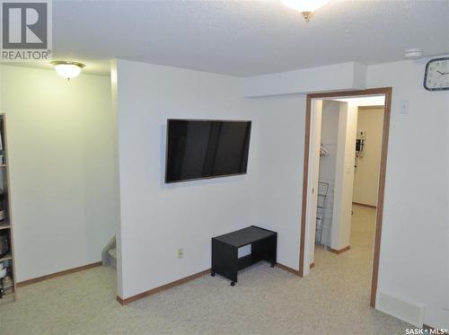 316 109Th Street W, Saskatoon, SK - Indoor