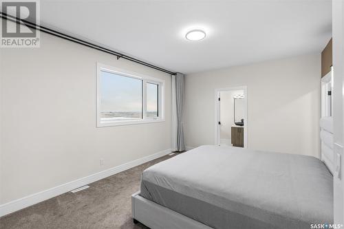 407 Kenaschuk Crescent, Saskatoon, SK - Indoor Photo Showing Bedroom