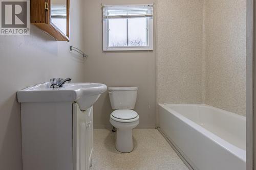 118 Station Road, Corner Brook, NL - Indoor Photo Showing Bathroom