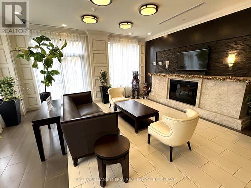 413 - 35 Saranac Boulevard, Toronto (Englemount-Lawrence), ON - Indoor With Fireplace