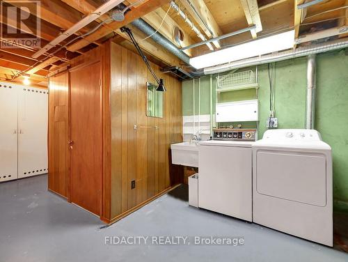 2338 Ogilvie Road, Ottawa, ON - Indoor Photo Showing Laundry Room