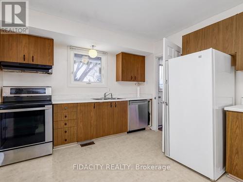 2338 Ogilvie Road, Ottawa, ON - Indoor Photo Showing Kitchen With Double Sink