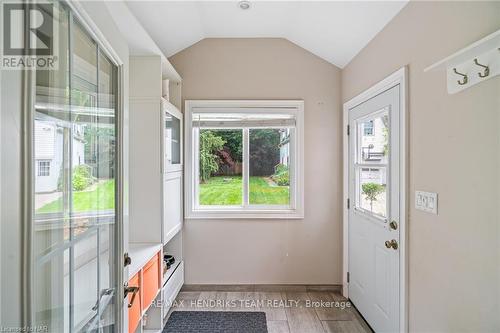 4119 Bridgeport Drive, Lincoln (980 - Lincoln-Jordan/Vineland), ON - Indoor Photo Showing Other Room