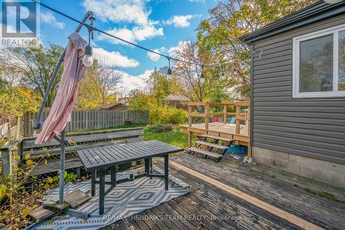 5508 Hillsdale Avenue, Niagara Falls (215 - Hospital), ON - Outdoor With Deck Patio Veranda