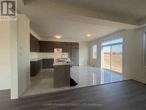 2157 Cayenne Street, Oshawa, ON - Indoor Photo Showing Kitchen