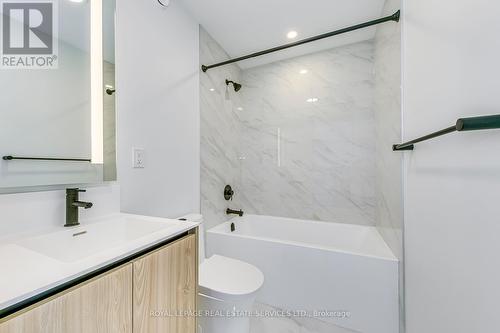 48 - 48 Lou Parsons Way, Mississauga, ON - Indoor Photo Showing Bathroom