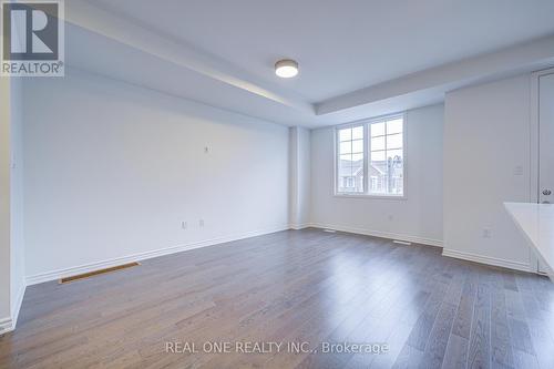 1223 Poppy Gardens, Oakville, ON - Indoor Photo Showing Other Room