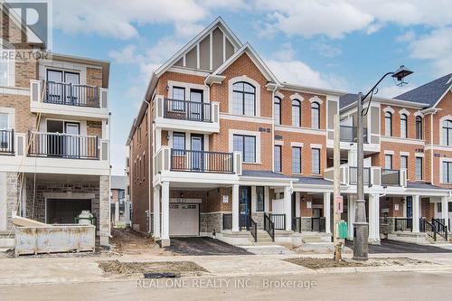 1223 Poppy Gardens, Oakville, ON - Outdoor With Facade