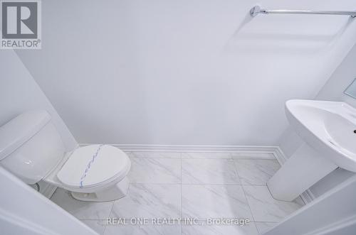 1223 Poppy Gardens, Oakville, ON - Indoor Photo Showing Bathroom