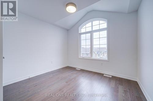 1223 Poppy Gardens, Oakville, ON - Indoor Photo Showing Other Room