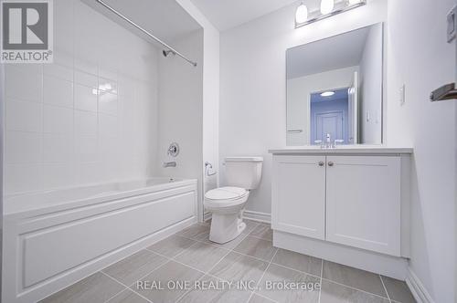 1223 Poppy Gardens, Oakville, ON - Indoor Photo Showing Bathroom