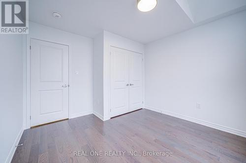 1223 Poppy Gardens, Oakville, ON - Indoor Photo Showing Other Room