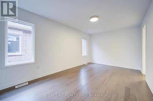 1223 Poppy Gardens, Oakville, ON - Indoor Photo Showing Other Room